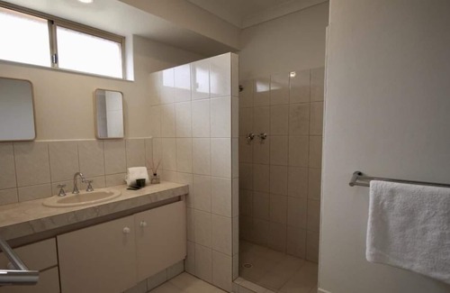 Augusta House | Tea Tree Cottage - close to the ocean and the river - Tea Tree Cottage - close to the ocean and the river