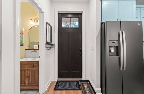 Summerville Historic District Cottage | Teacup Cottage in the Heart of Historic Summerville