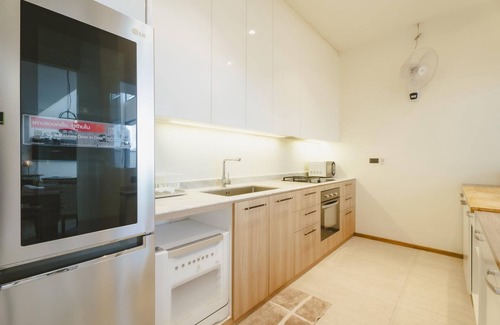 Choeng Thale Villa | Teak 5 Bedroom Luxurious Pool Villa, Bangtao Beach