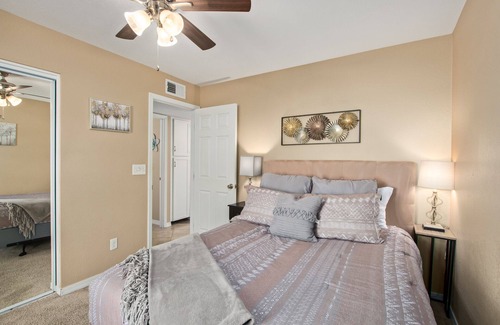 La Paz At Desert Springs House | Teal Gardens-Pool & Large Lawn-Scottsdale Quarter