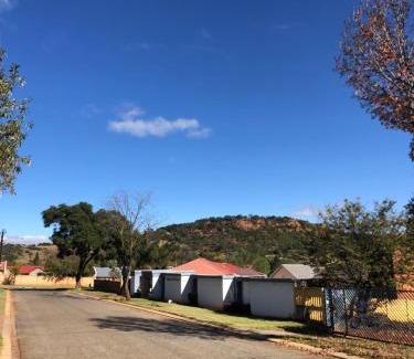 Greater Johannesburg Metropolitan Area House | Tebogo Holiday Home