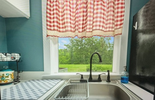 Brookeland Apartment | Tejas Waterfront Apartment on Lake Sam Rayburn
