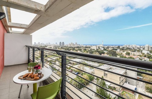 Tel Aviv Apartment | Tel Aviv Uni Balcony Studio D705