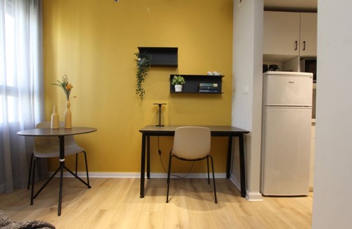 Tel Aviv Apartment | Tel Aviv Uni Chic Studio C707