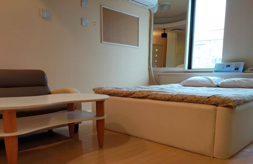 Honjo House | Telework convenient and serene hotel AQA / Honjo Saitama