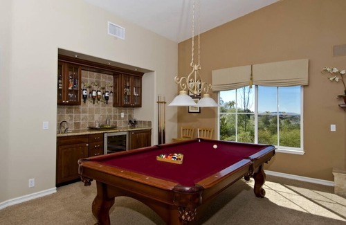 Temecula Villa | Temecula Wine Country Estate with sweeping views of Temecula Valley