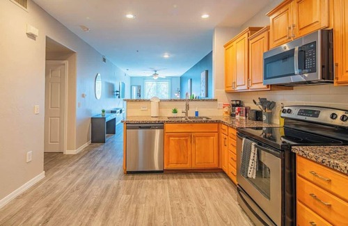University Heights Apartment | Tempe ASU Getaway | Pool, Gym, Parking & W/D