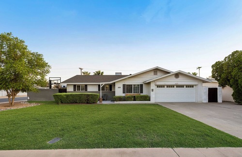 Tempe House | Tempe's Hermosa Inn Delight close to ASU, Tempe and Phoenix Sky Harbor Airport