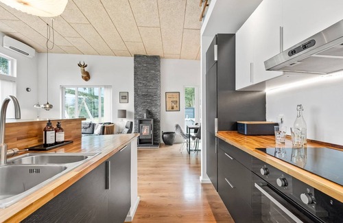 Hojslev House | "Tenna" - 250m to the fjord by Interhome