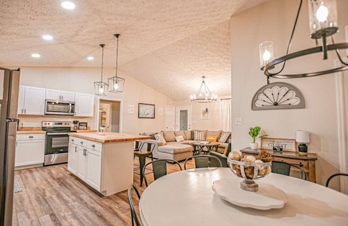 Big Creek House | Tennessee Tranquility