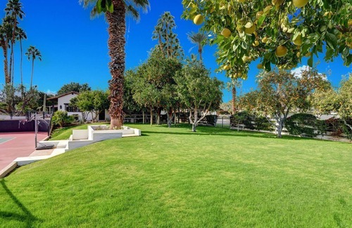 Indian Wells House | Tennis Paradise in Indian Wells - Private Tennis & Pickleball Court