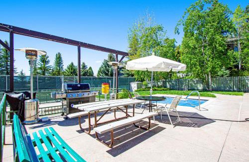 Teton Village Apartment | Tensleep B11