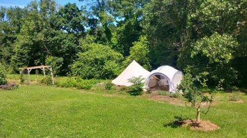 Treduder Other | Tente insolite en pleine nature