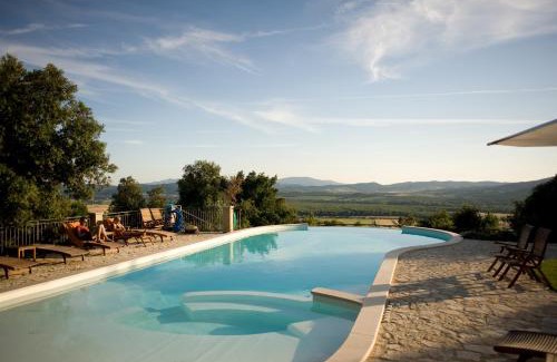 Massa Marittima House | Tenuta il Sassone - Wine&Food