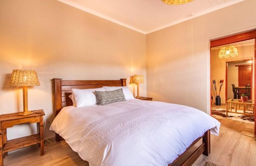 Laingsburg House | Tequila Sunrise Cottage at Karoofontein Guest Farm