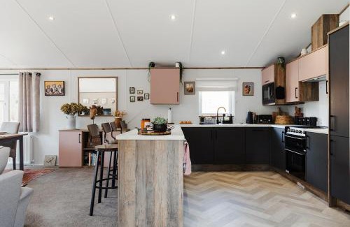 Ryde House | Tequila Sunrise - Ryde