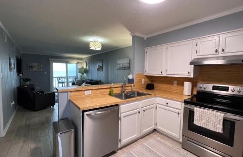 Ocean Drive Apartment | Tequila Sunrise