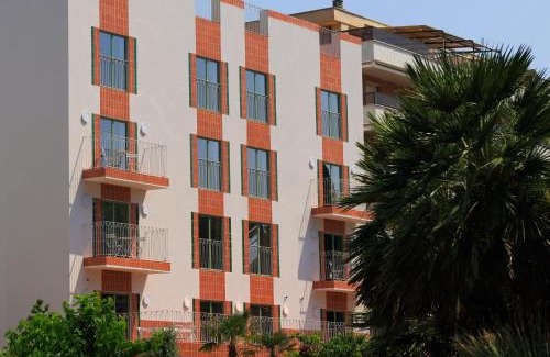 Salou City Centre Apartment | Terra Aurea Aparthotel