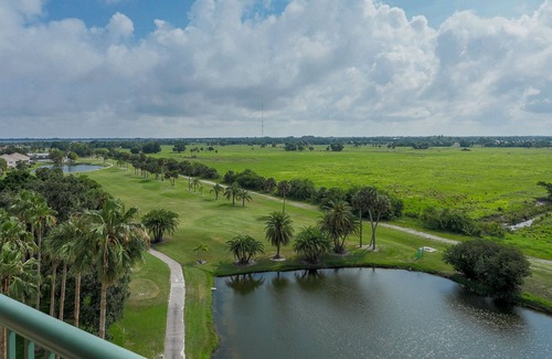 Palmetto Condo | Terra Ceia Sun Kissed