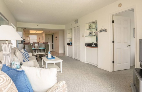 Palmetto Condo | Terra Ceia Sun Kissed