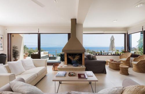 Dafnata Villa | Terra e Mare Seaview Villa with Private Pool & Beach access