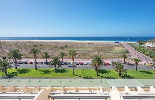 Morro Jable Apartment | terrace and ocean view, Wi-Fi, 6th floor