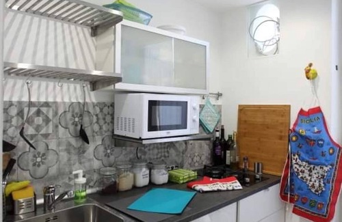 Centro Storico Apartment | Terrace In The Historic Center In Palermo Pino