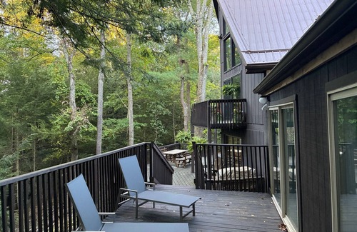 Clarion Apartment | Terrace Lodge 2BR apt w/Private Indoor Pool and Forest Views