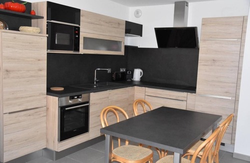 Bozel Apartment | Terrace, parking, tv, 54m², Courchevel