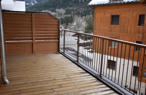 Bozel Apartment | Terrace, parking, tv, 54m², Courchevel