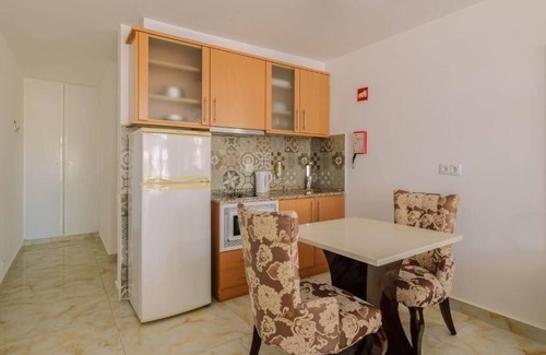 Santa Eulalia Hotel | Terrace Room in Praia da Oura! Beach at your doorstep, Parking | 4 Units
