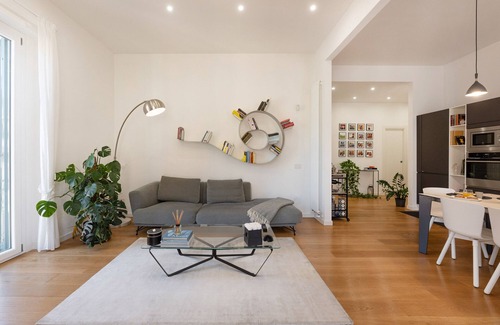 Naples City Centre Apartment | Terrace San Ferdinando, Naples