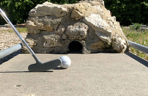 Trizay-les-Bonneval Cottage | Terraced house of 90 m², on one level, in an old bakery