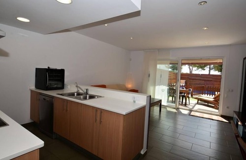 El Roc de Sant Gaieta House | Terraced house with private pool and terrace