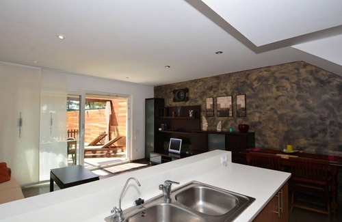 El Roc de Sant Gaieta House | Terraced house with private pool and terrace