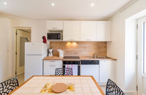 Lannion Apartment | Terrasse, charme & nature en coeur de Lannion