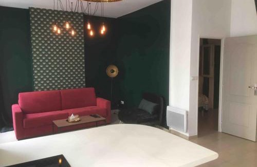 La Villette Apartment | Terrasses du Port 5 mn, T2 moderne tout équipé 5 couchages