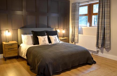 Dumfries House | Terraughtie Cottage East-Uk31767