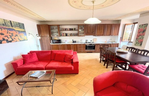 Spoleto Apartment | TERRAZZA BELLA/car unnecessary/Spoleto pedestrian city centre