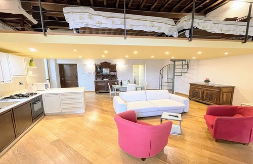 Spoleto Apartment | TERRAZZA DUOMO/SPOLETO CENTRE/PEDESTRIAN/SLPS 6/WIFI/ROME 1 HR