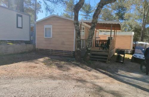 Plan-d'Aups-Sainte-Baume Resort | Terre de Provence, mobil home camping 4*