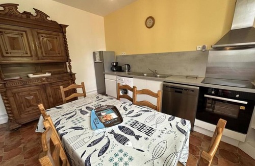 Escource House | Terrenave - Escource