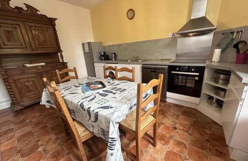 Escource House | Terrenave - Escource