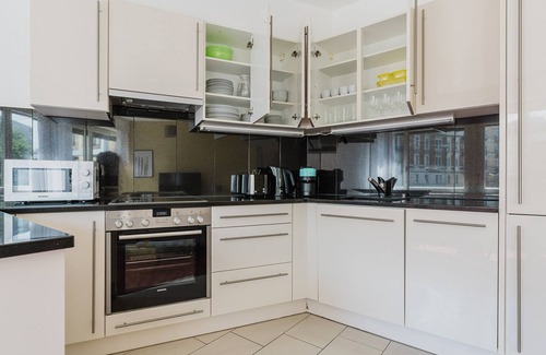 Sihlfeld Apartment | Terrific Wiedikon 2BR w/W/D, near Market & Old Town, by Blueground