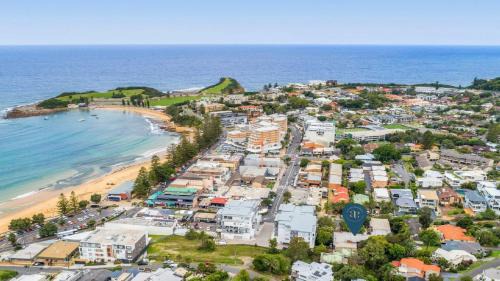 Terrigal House | Terrigal Bay #9 Pool In Complex, Close To Beach Accom Holidays