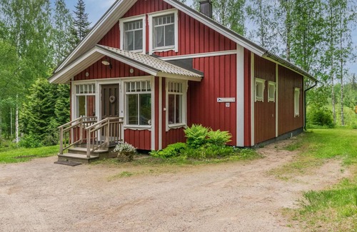Kangasniemi House | Tervapääsky by Interhome
