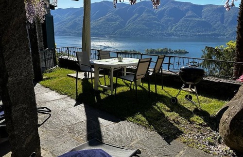Ronco sopra Ascona House | Tessiner Haus, Privater Außenpool, Eigener Garten, Freier Seeblick