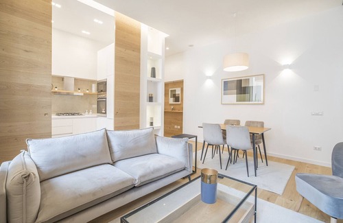 Testaccio Apartment | Testaccio Elegant Apartment