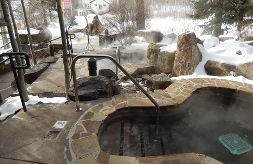 Teton Village Condo | Teton Club 15-35% Off Most Weeks, Ski-in/Out to Tram, Gondola- 4 Hot Tubs & Spa!