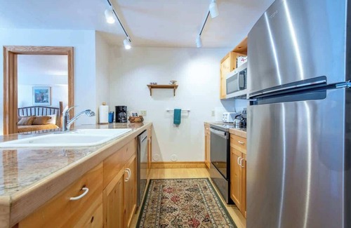 Driggs Condo | Teton Creek 3-BR Retreat – Ski, Parks & Serenity